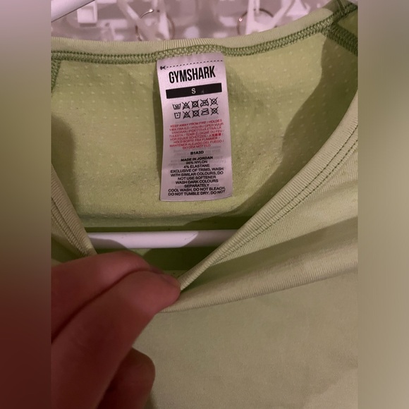 Green gym shark crop long-sleeve top - Picture 2 of 3